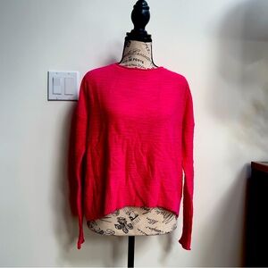 Hot pink light sweater